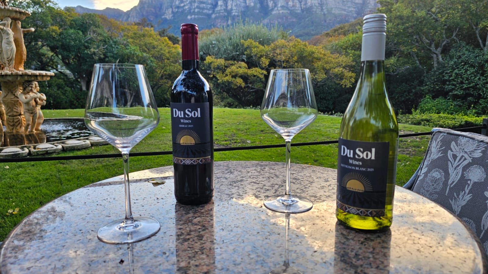 Du Sol Shiraz and Sauvignon Blanc on the terrace at the Vineyard Hotel